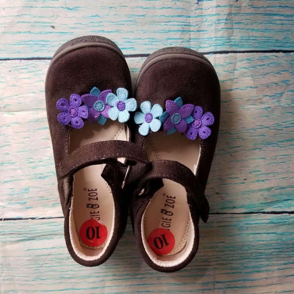 Magie & Zoe  maryjane little girl shoes size 10